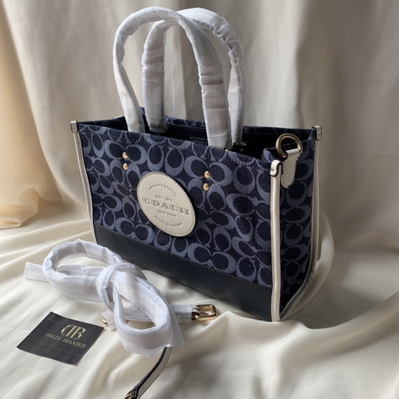 Coach Dempsey Carryall In Signature Jacquard With Patch(C2826)