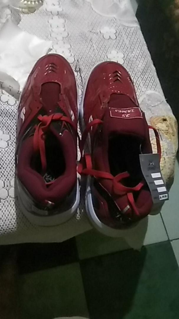 Sepatu Paramoondd / Sepatu Badminton / Sepatu Running / Sepatu Olahraga / Sepatu Pria / Sepatu Lari / Sepatu Sneakers / Sepatu Sport