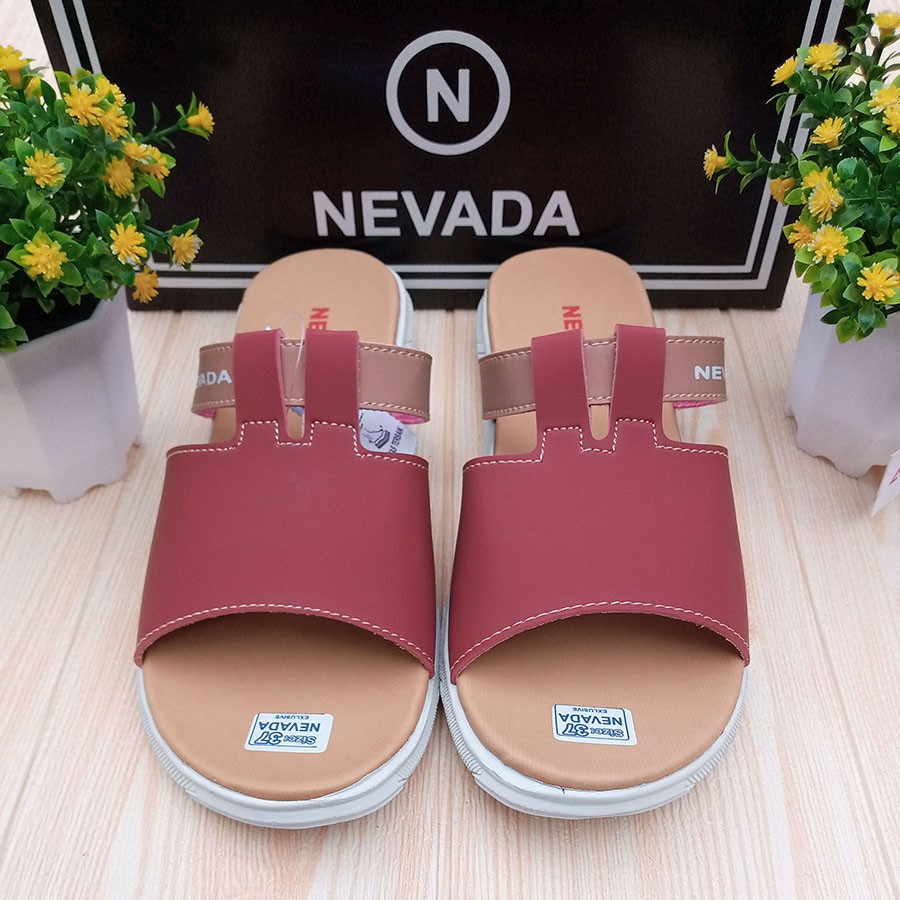 PROMO 4.4 MEGA SALE !! SANDAL WANITA DEWASA SLOP NEVADA NYAMAN DIPAKAI / SAKIPO