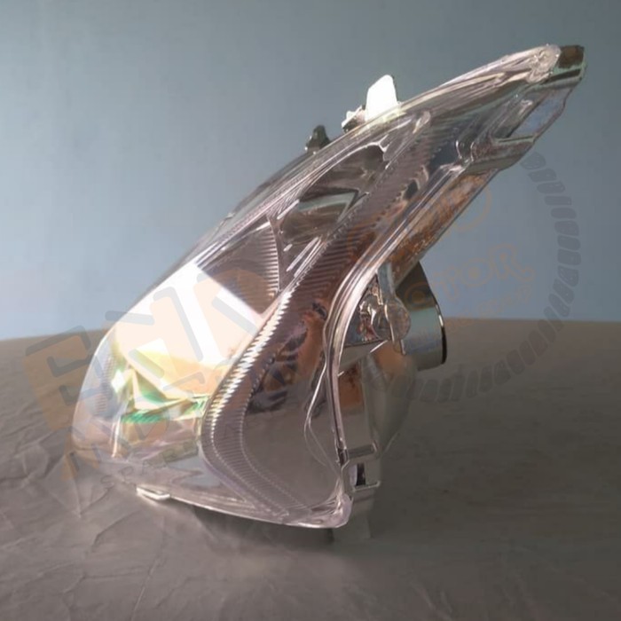 BARU  Reflektor atau Lampu Depan Vario 110 Lama