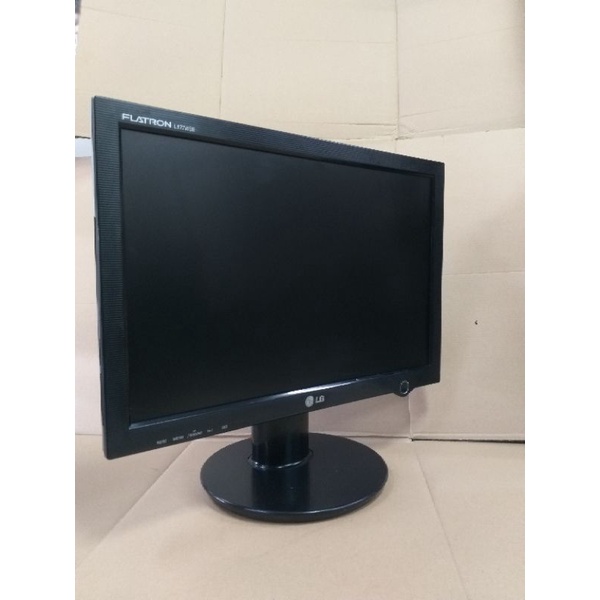 Monitor LCD 17 inci widescreen