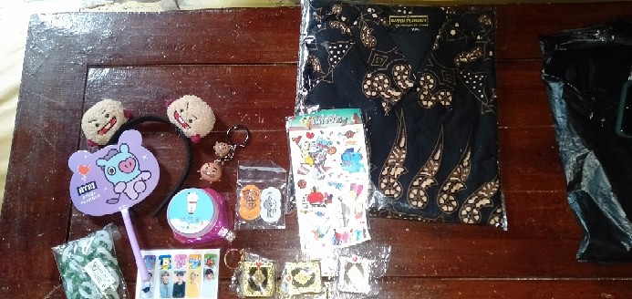 Sticker Tatto Temporer Bt21 / Tato Bt21 / Bangtan