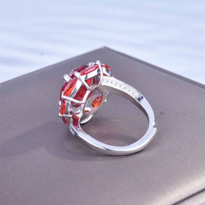 Fancyqube Cincin Garnet Kristal Zircon Besar Warna Silver Gaya Vintage Untuk Wanita