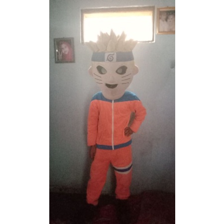 kostum badut naruto
