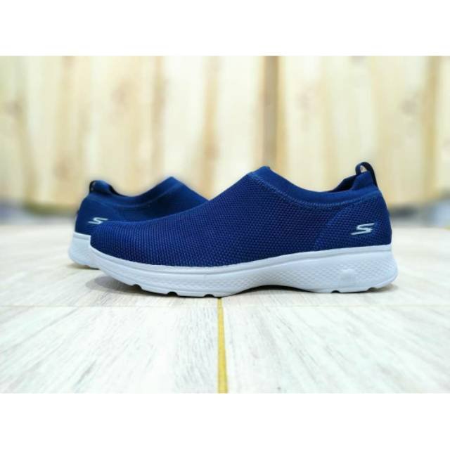 sepatu skechers go walk 4