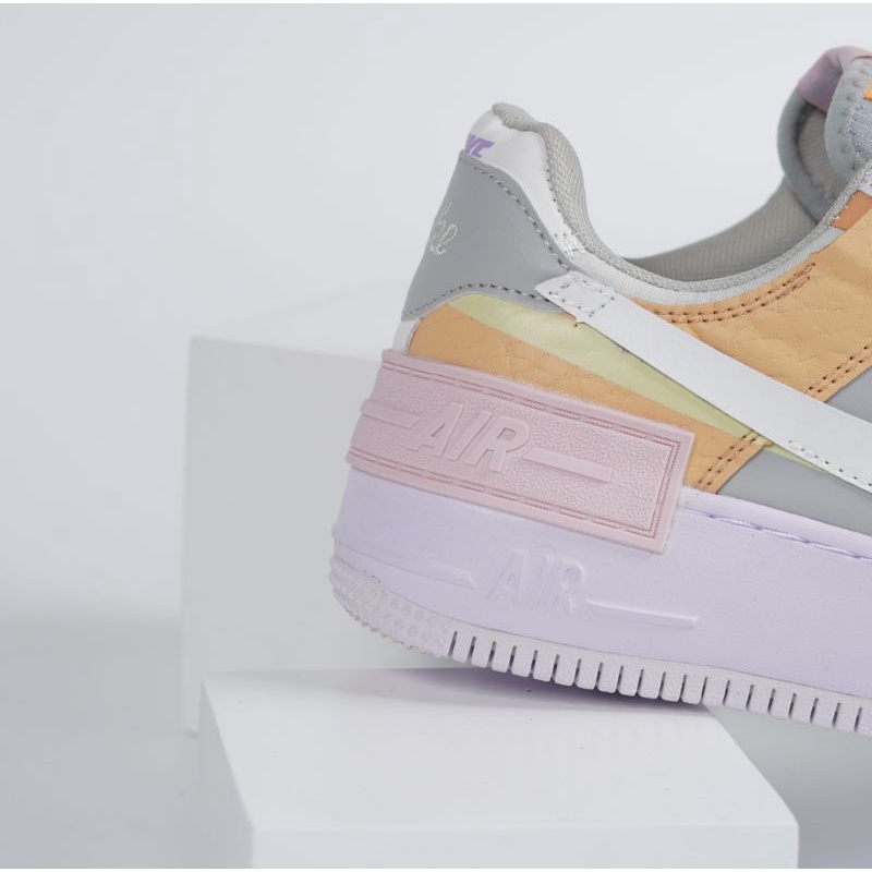 Sepatu Wanita Nike Air Force 1 Shadow Space Aura