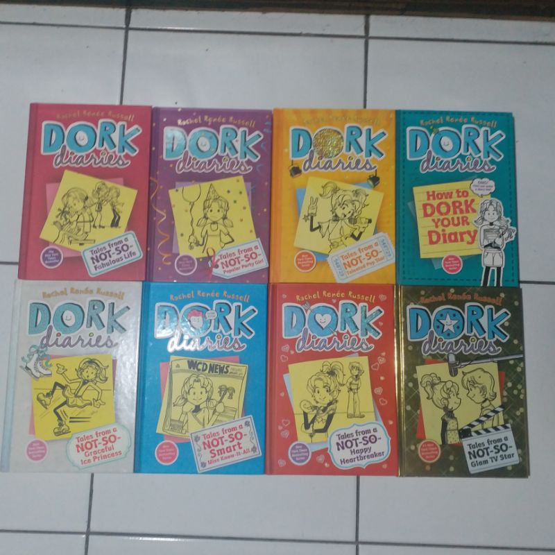 Dork Diaries Hardcover Satuan/Cabutan