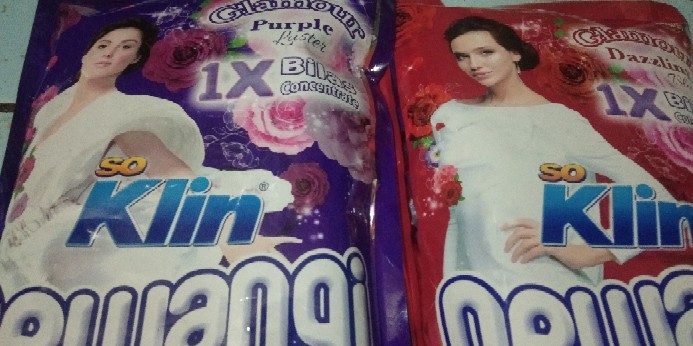 Soklin Pewangi 1x Bilas 900 Ml Reffil