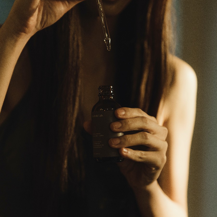 Tumbuh Lab Hair Oil, Solusi Rambut Rontok, Berketombe, dan Masalah Rambut Lainnya (Produk Original)-4