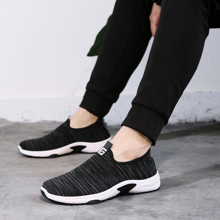 DROP0119 Sepatu Lari Import Kain Casual Pria (PROMO)
