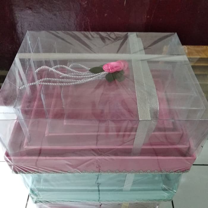

Order khusus Gojek Kotak hantaran Seserahan mika isi 4 kotak kotak Murah