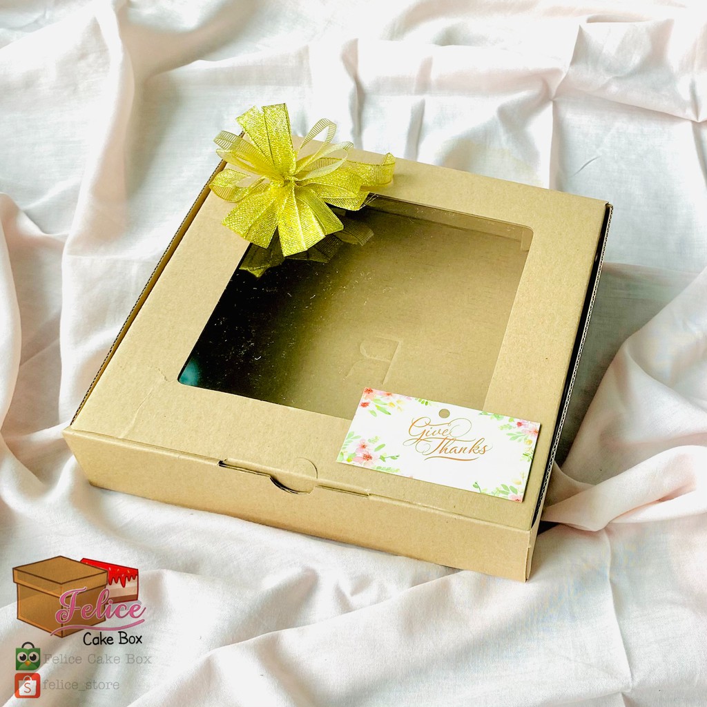 

Kode : BMP013 PAKET HARDBOX MIKA + POM KECIL + THANK YOU CARD / PAKET BOX HAMPERS / PAKET PACKAGING HAMPERS / PAKET LENGKAP GIFT BOX