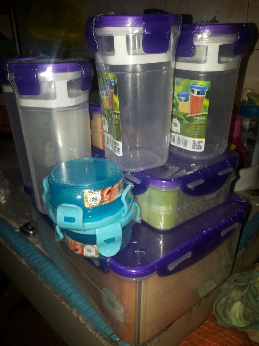 Lock Four Set Isi 10 Pcs Lock4 Biru Pink Ungu Lock 4 Green Leaf Toples Plastik 1.200gr