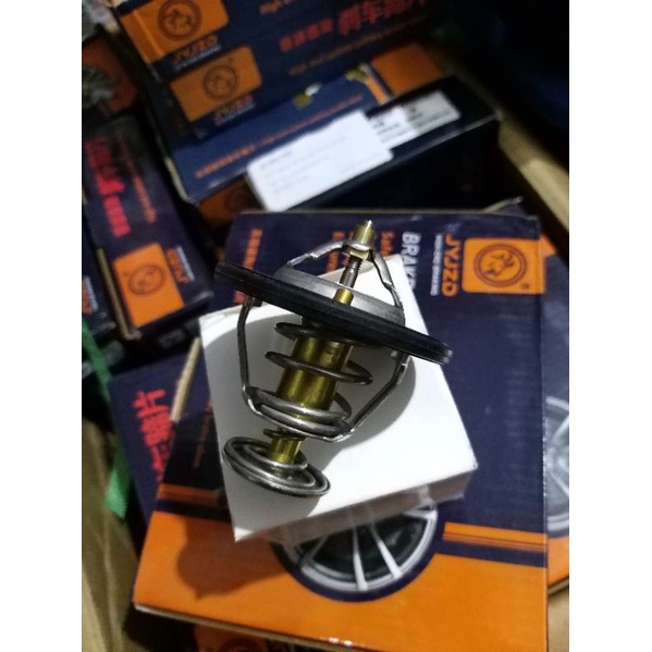 Thermostat Geely Emgrand