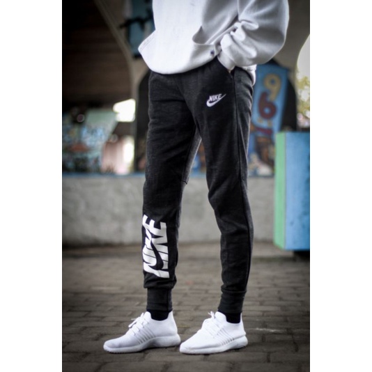 JOGGER PRIA NIKE / JOGGER PANTS NIKE / CELANA JOGGER NIKE
