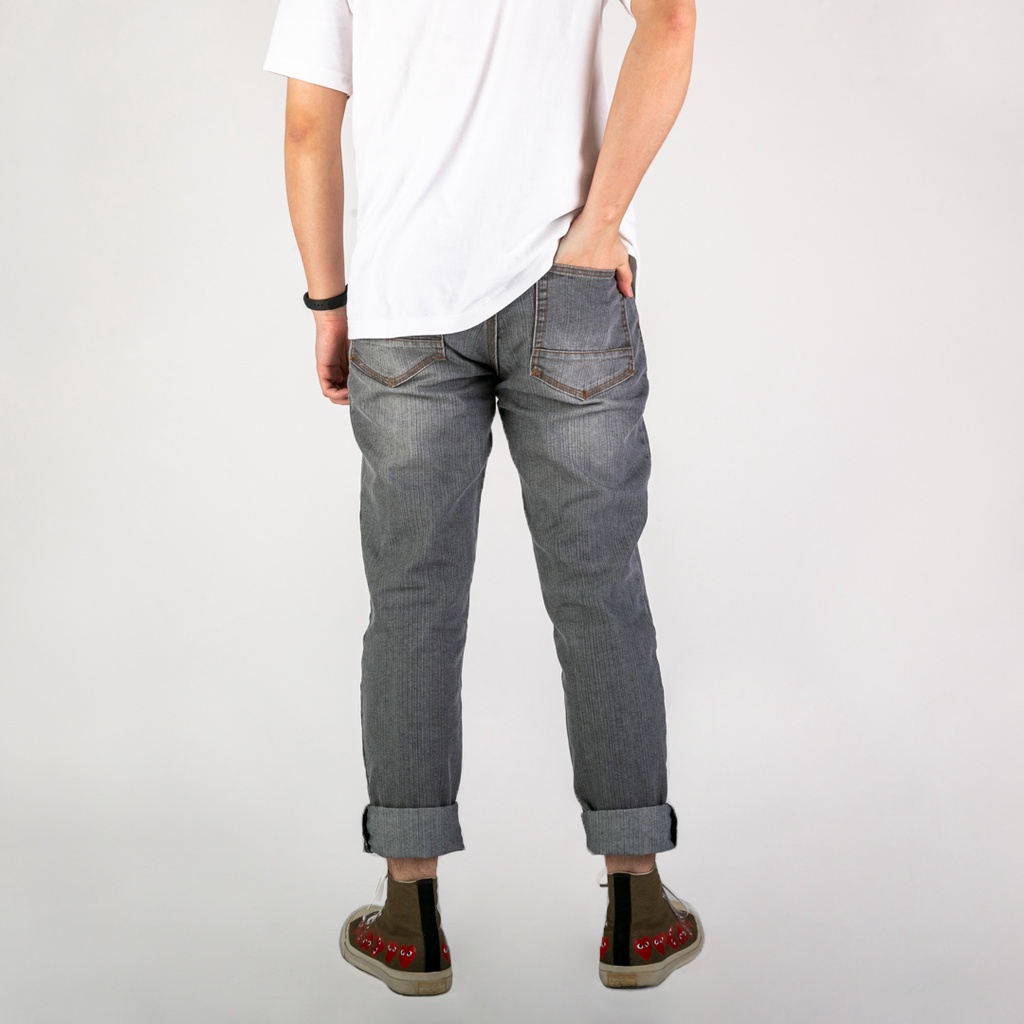 UNITEDJEANS - Celana Slim Fit Bottom Jeans Pria – Light Grey Denim Long Pants – (NS-02)