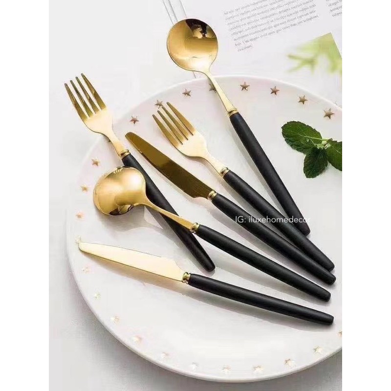 LILA SPOON SET- sendok makan/ set sendok/ sendok korea/ sendok gold/ sendok/ gold spoon/ gold cutler