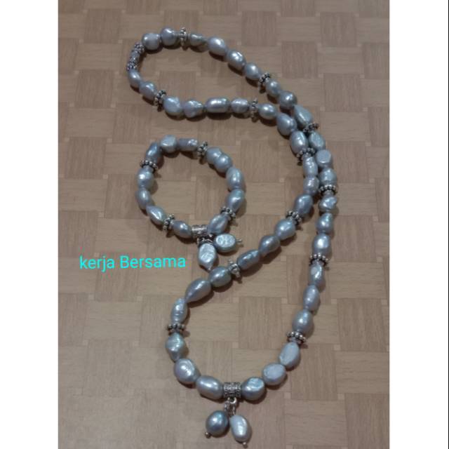 kalung dan gelang mutiara abu-abu asli air tawar