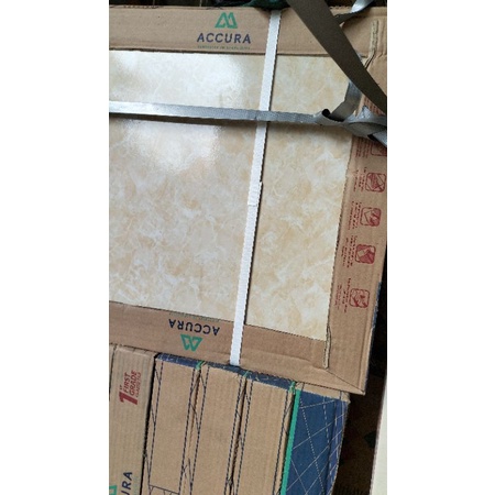 keramik 40x40 kw 1 accura