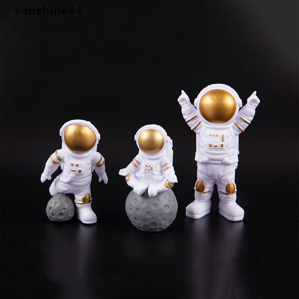 Sunshine Mainan Patung Astronot Bahan Plastik Untuk Edukasi Anak