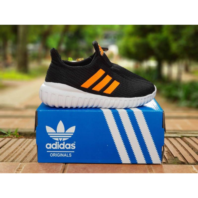 promo sepatu kids anak adidas slip on size 30-35