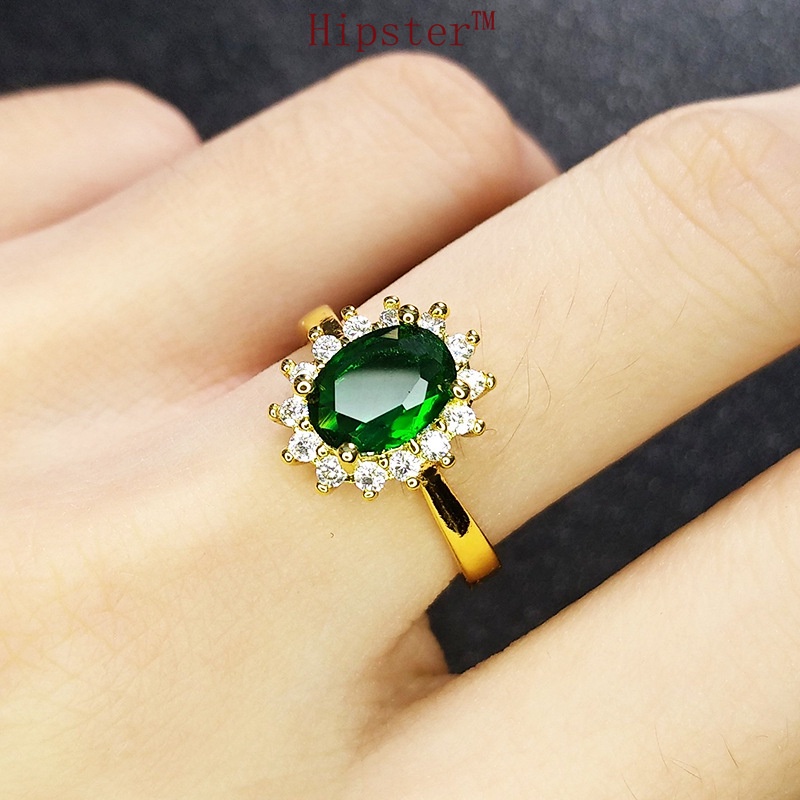 New Elegant Graceful Inlaid Emerald SUNFLOWER Ring