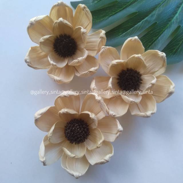 BUNGA KLOBOT MATAHARI 7CM