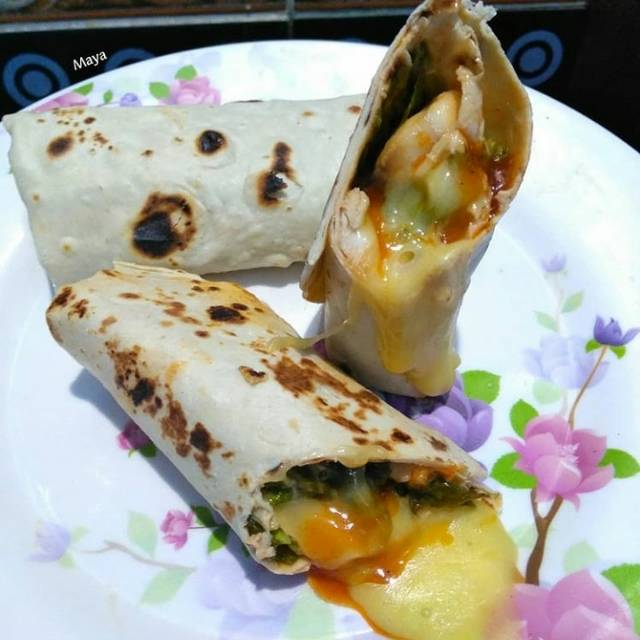 Tortilla 20cm isi 10 lembar tortila kulit kebab bungkus kebab bahan kebab halal daging kebab tacos nachos roti canai maryam libanes