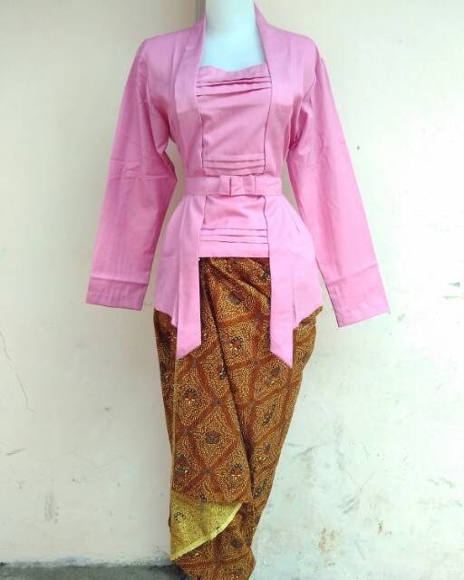 Kebaya Batik/Baju Kartini/Kebaya kutubaru/Kebaya pesta/Baju Pesta