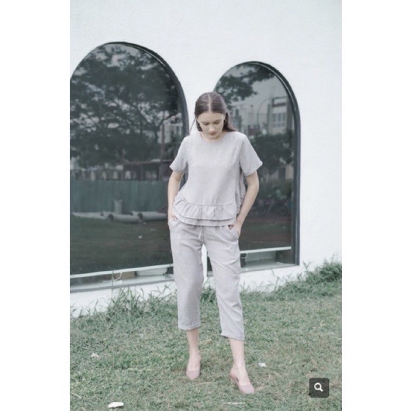 Maven Akemi Junko set in Dim Grey
