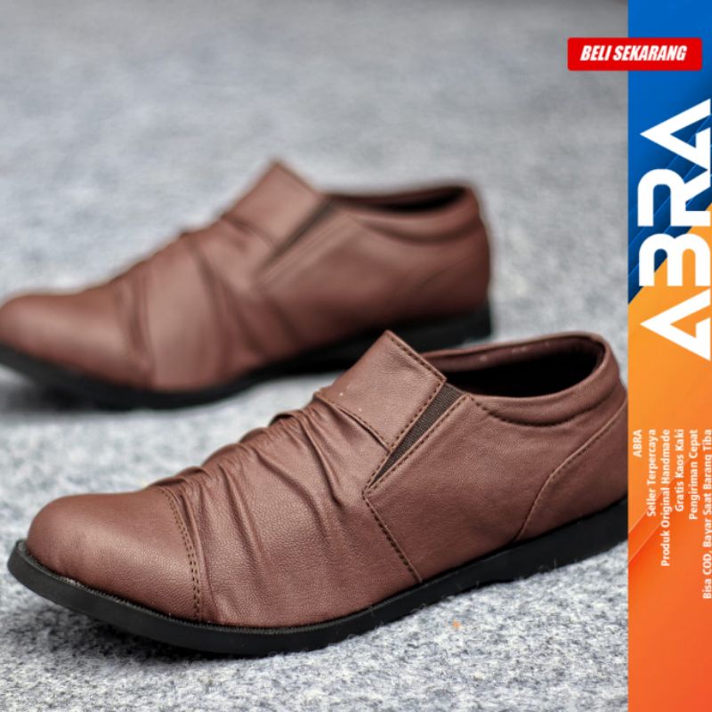 WRINGKL- Sepatu Slip On Pria Sepatu Casual Slip On Anti Slip Cowo/Cowok Sepatu Pria Casual