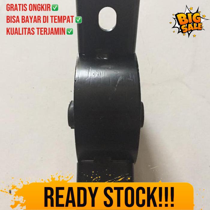 Engine Mounting Mobil Suzuki Esteem Tengah