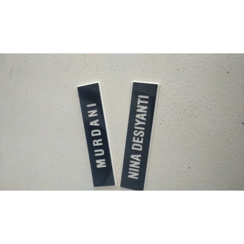 

Papan Nama Grafir Acrylic