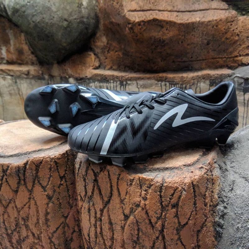 Sepatu Bola SPECS ACCELERATOR SLAZ PRO FG