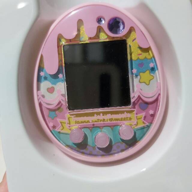 Jual Tamagotchi Meets Sweets Pink Bandai Japan | Shopee Indonesia