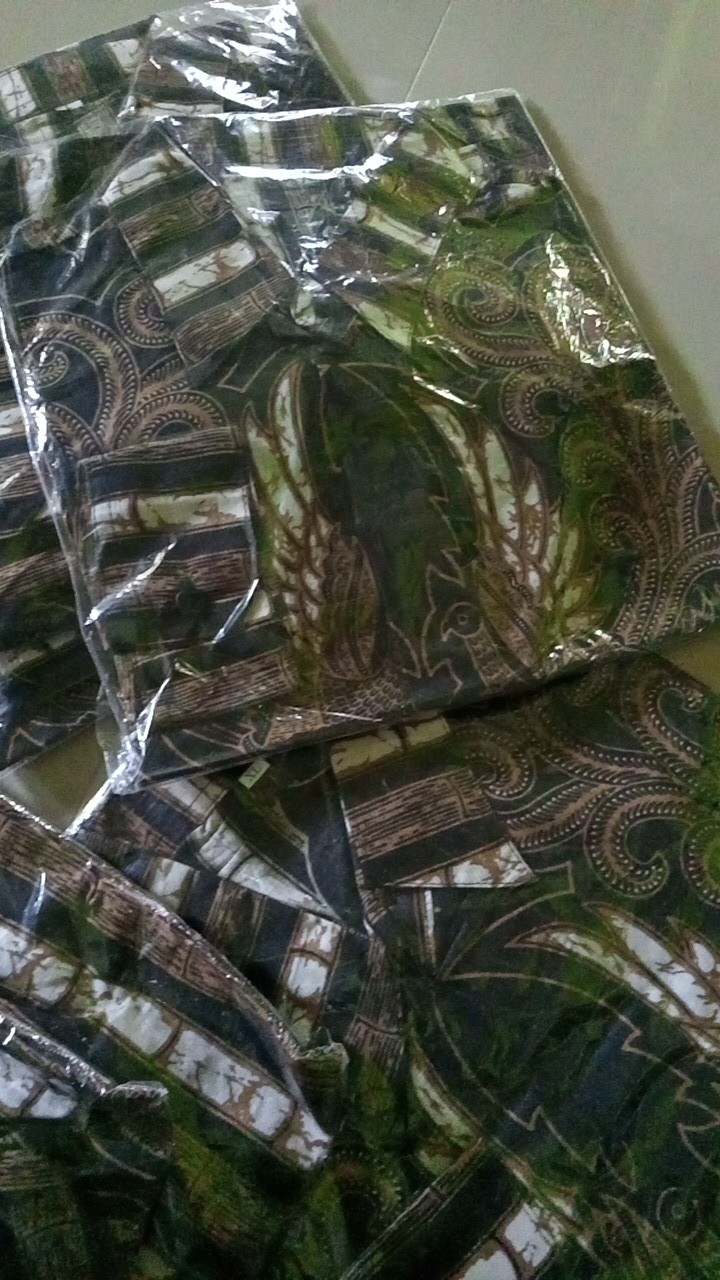 Couple Batik Tunik Modern Seragam Kerja Kantor Lengan Panjang Terbaru