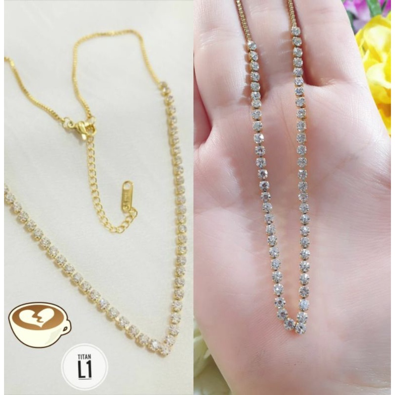 Rantai Kalung Dengan Variasi Setengah Diamond Permata Zircon Titanium N03112104-Gold