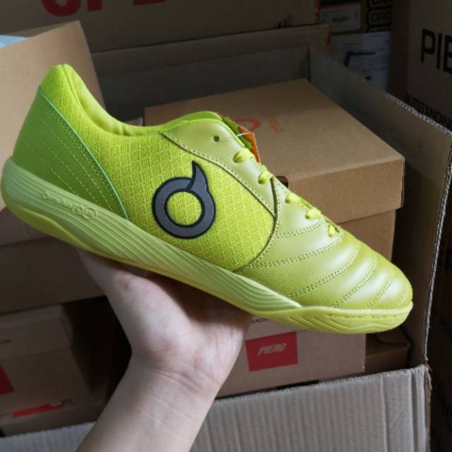 Sepatu Ortus Jogosala Volta