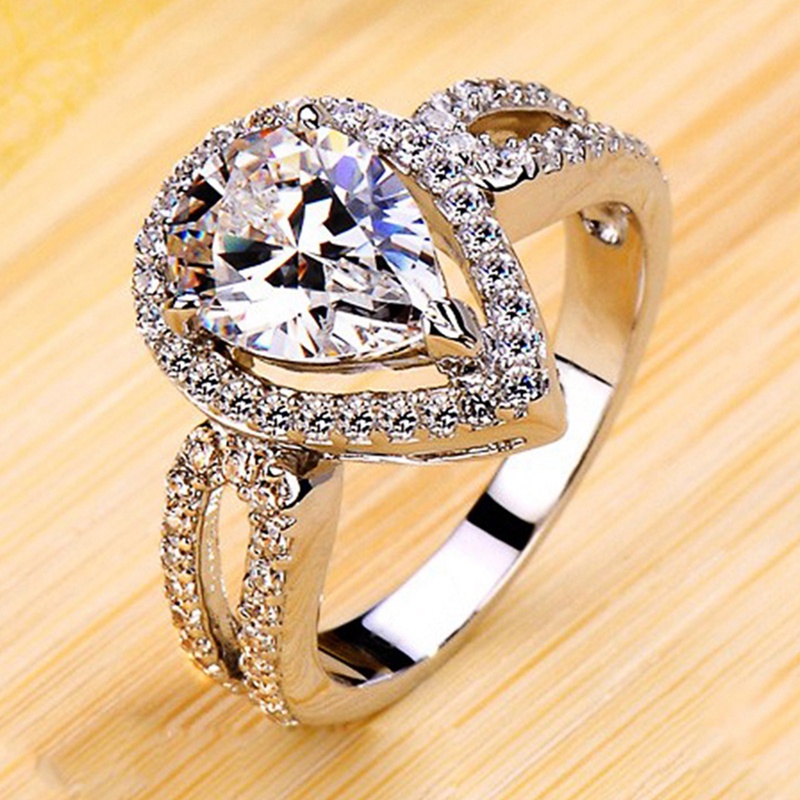 Cincin Bentuk Tetesan Air Bahan Cubic Zirconia AAA Untuk Wanita