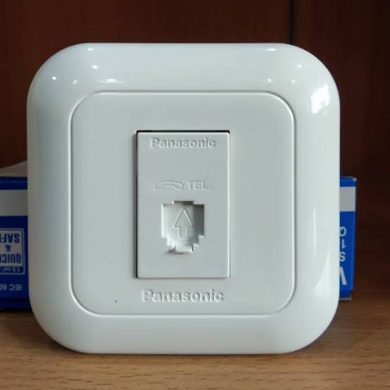 PANASONIC Stop Telp Putih WEJ2164 Telephone Socket Outlet White RJ11