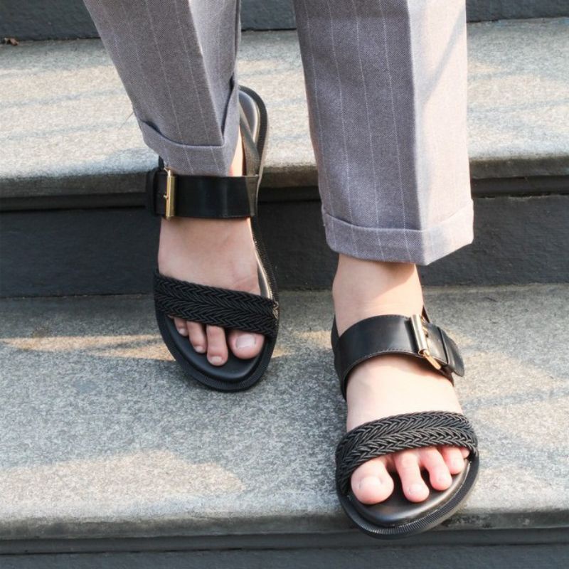 Sandal flats tali wanita kepang