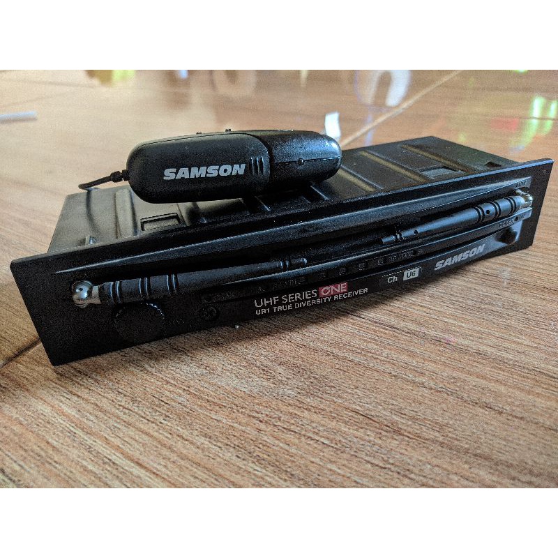 wireless gitar samson