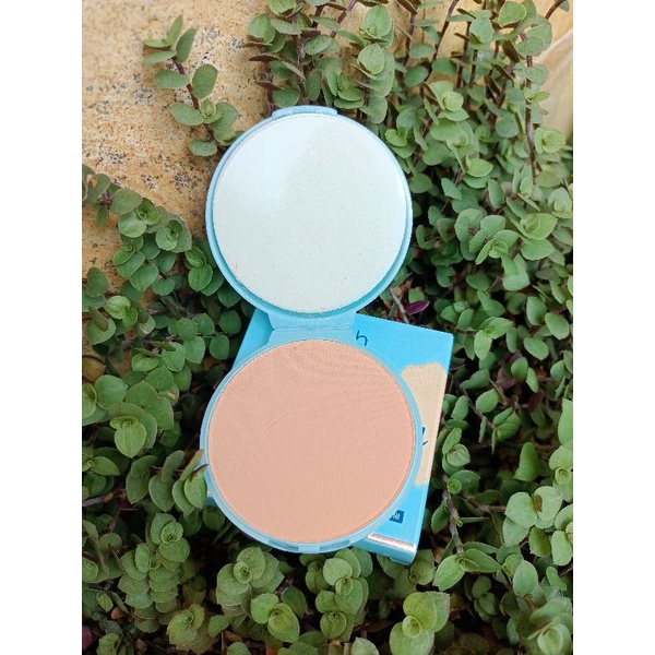 Wardah bedak lightening refill