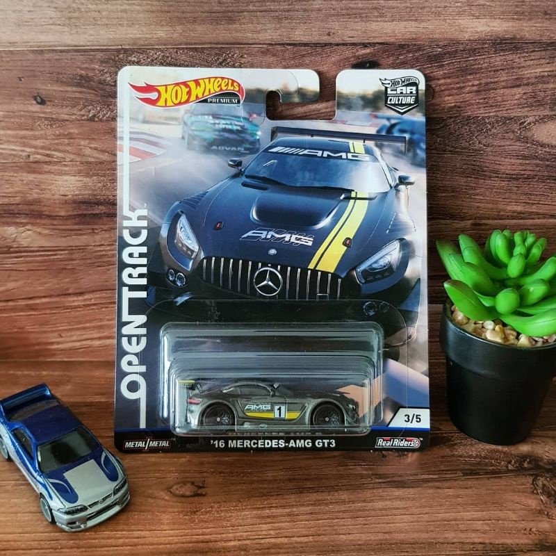 Hot Wheels Premium Open Track Mercedes AMG GT