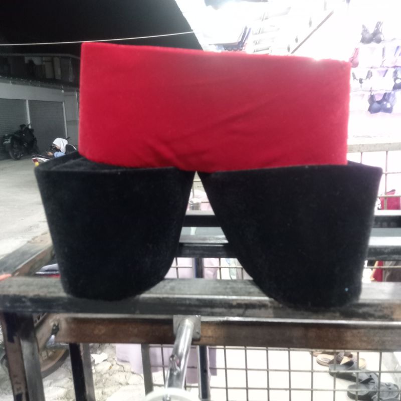 PECI MERAH PECI BETAWI BAJU PANGSI BETAWI