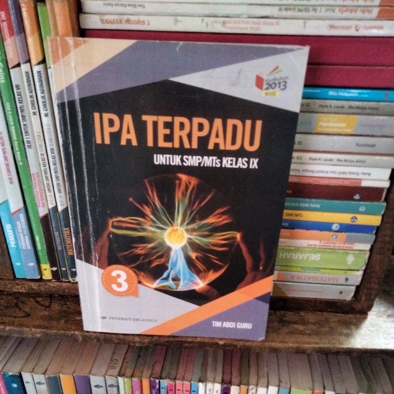 IPA TERPADU 3 ERLANGGA SMP/MTS KELAS 9 K13 REVISI