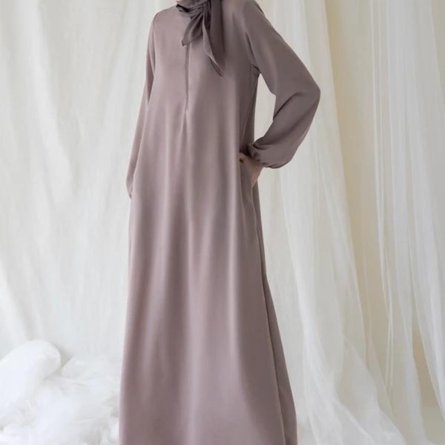 Preloved Gamis Basic Askalabel - warna taupe