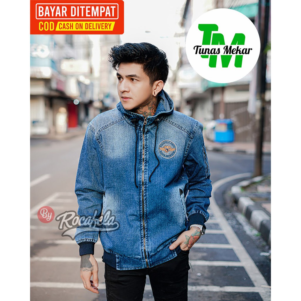 Jaket Jeans Pria Rocafela The News 100% Original ~ Jaket Jeans Bomber Topi