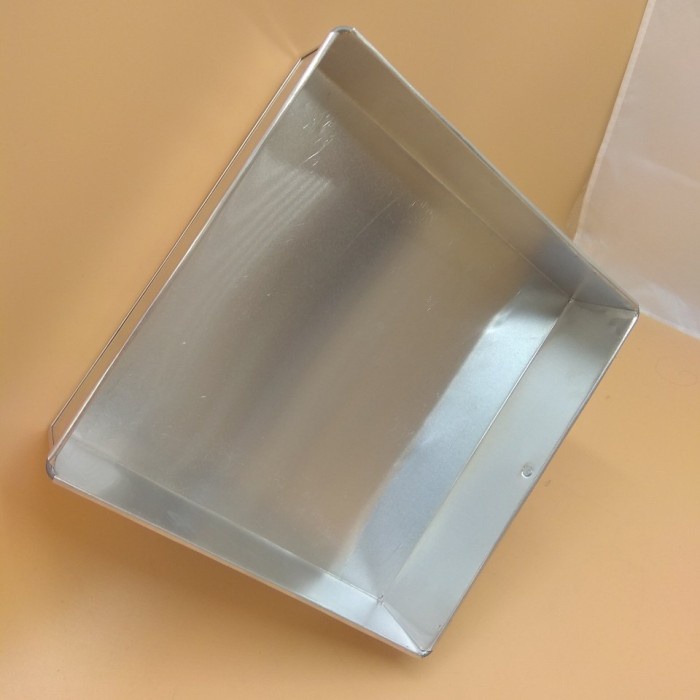 

Loyang Kotak Satuan Tinggi 6CM (18 - 24)