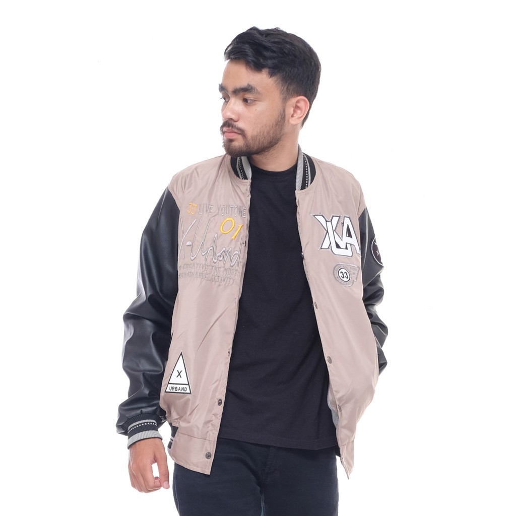 X Urband Absolute Jaket baseball Elegant Pria Wanita Waterproof Varsity-Krem